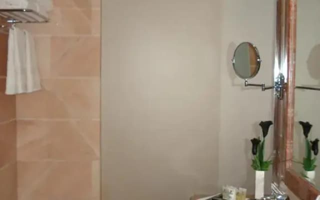 Emaar Royal Hotel Al Madina - photo 7
