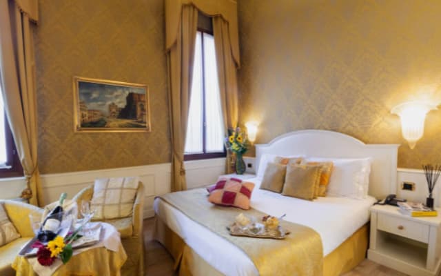 Duodo Palace Hotel - photo 2