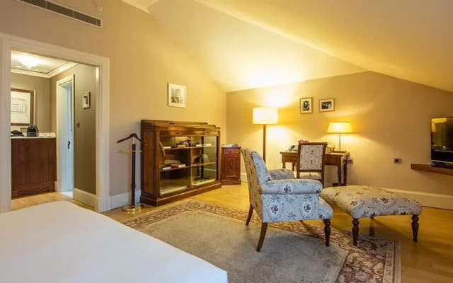 Pera Palace Hotel - photo 2
