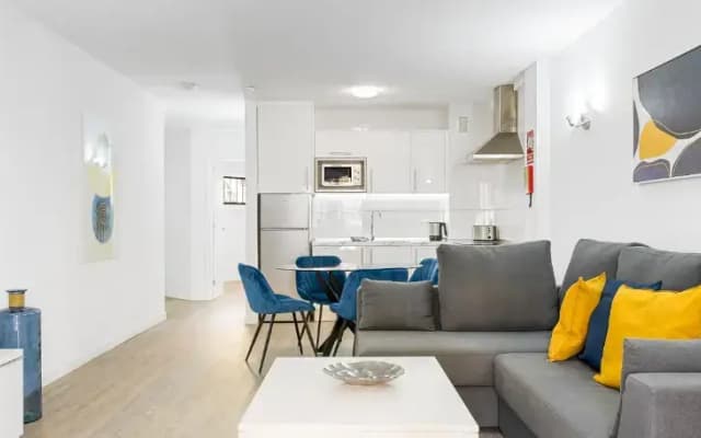 Paloma Beach Apartments - photo 4