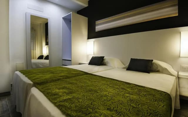Kn Aparthotel Columbus - photo 1