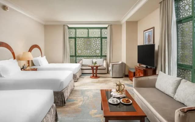 Madinah Hilton - photo 1