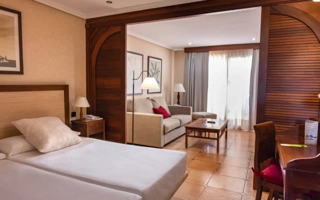 Paradise Park Fun Lifestyle Hotel - photo 4
