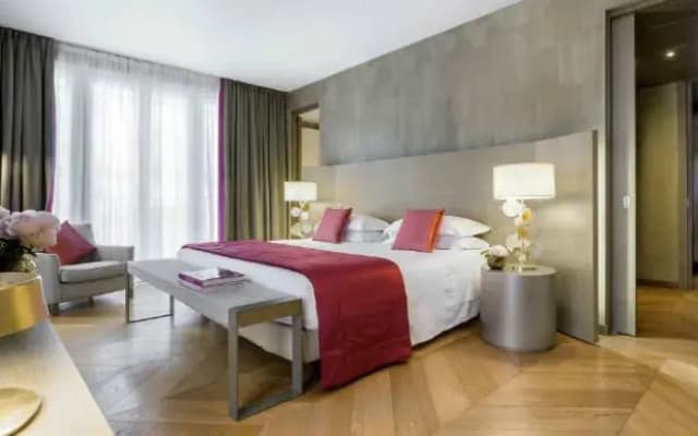 Rosa Grand Hotel - photo 1