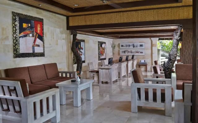 Hotel Tjampuhan Spa - photo 2