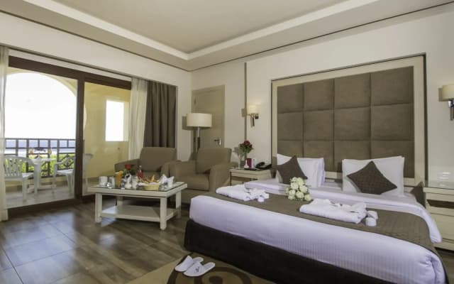 Charmillion Club Resort - photo 1