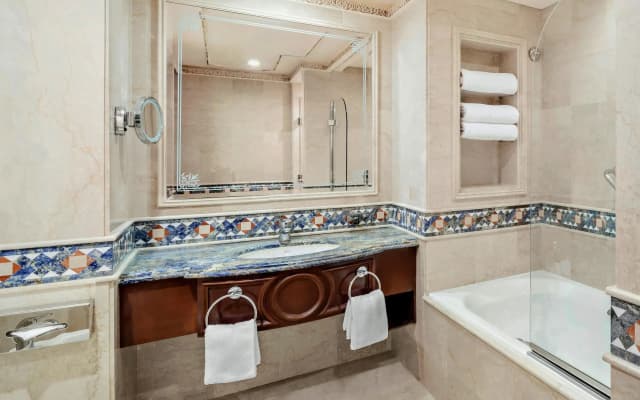 Intercontinental Dar Al Tawhid Makkah by IHG - photo 5