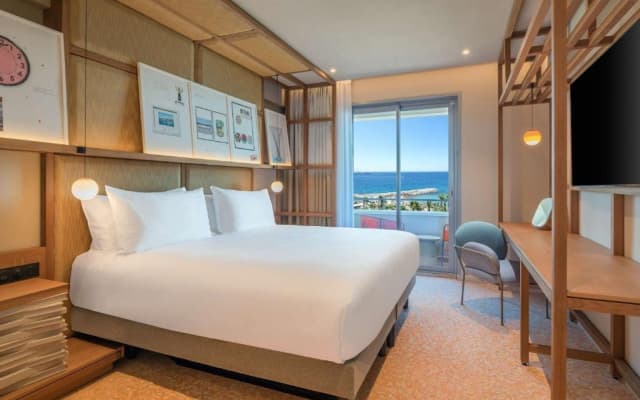 Canopy by Hilton Cannes - photo 2