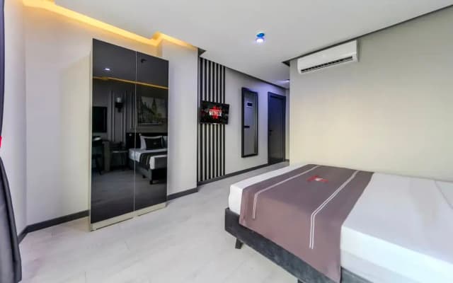 Intercity Airport Hotel - photo 3
