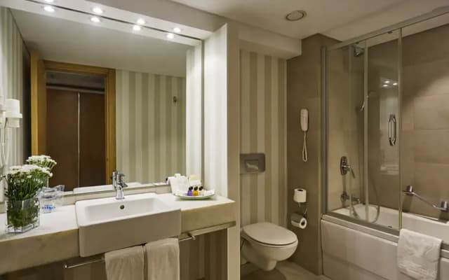 Izmir Ontur Hotel - Boutique Class - photo 3