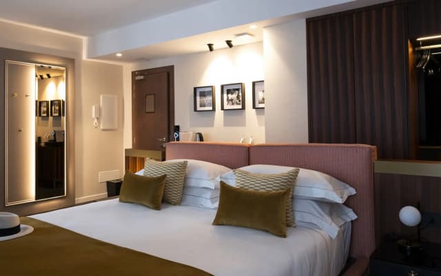 Duomo Hotel & Apartments - photo 2