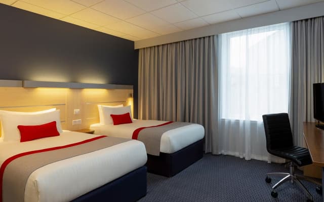 Holiday Inn Express - Edinburgh City Centre by IHG - photo 2