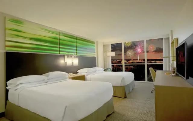 DoubleTree by Hilton at the Entrance to Universal Orlando - photo 2
