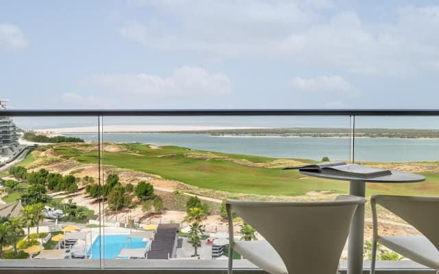 Hotel Crowne Plaza Abu Dhabi Yas Island by IHG - photo 6
