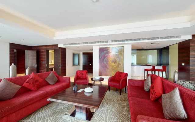 Marriott Hotel Al Jaddaf, Dubai - photo 9