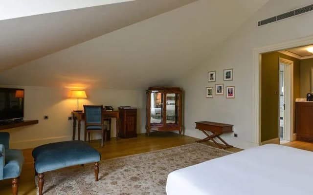 Pera Palace Hotel - photo 2