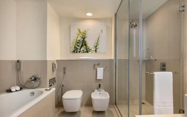 Hotel Traders Hotel, Qaryat Al Beri - photo 6