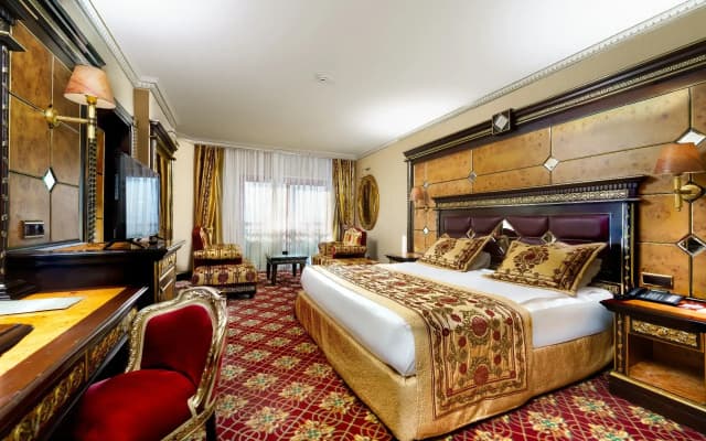 Club Hotel Sera - photo 1