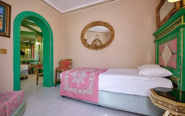 Club Hotel Sera - photo 1