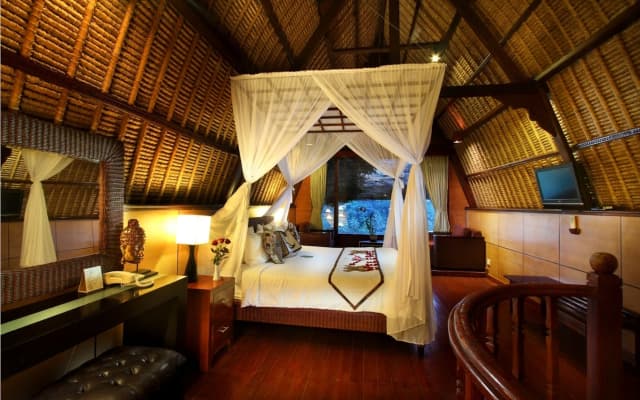 Kupu Kupu Barong Villas & Tree Spa Hotel - photo 2