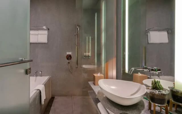 Oasia Hotel Novena, Singapore - photo 2