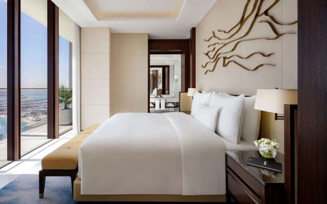 Atlantis The Royal Hotel - photo 1