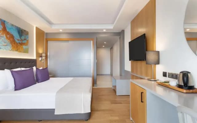La Quinta By Wyndham Bodrum - photo 4