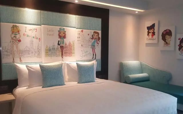 Hotel Clover Asoke - photo 6