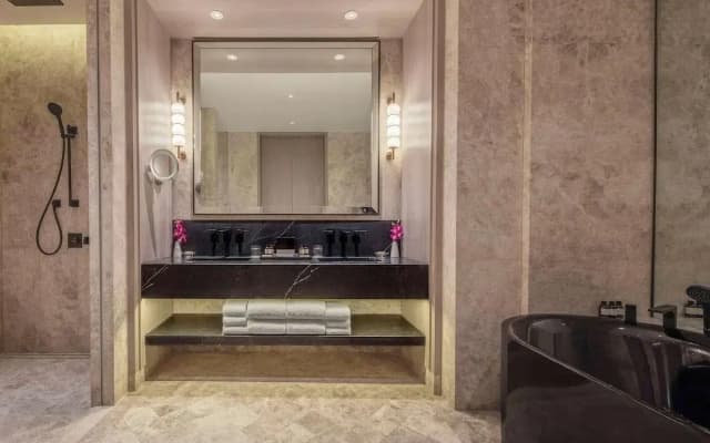 Fairmont Singapore - photo 2