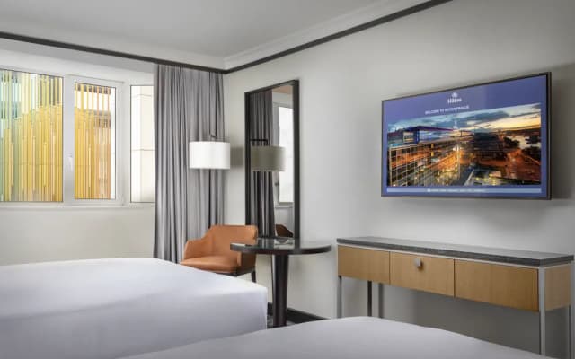 Hilton Prague Atrium - photo 9
