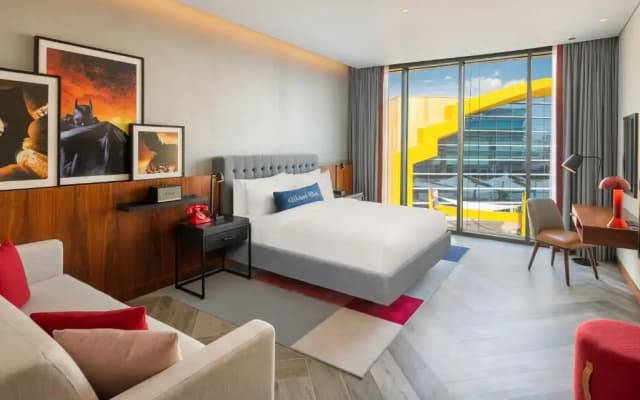 The WB Abu Dhabi, Curio Collection by Hilton Hotel - photo 2