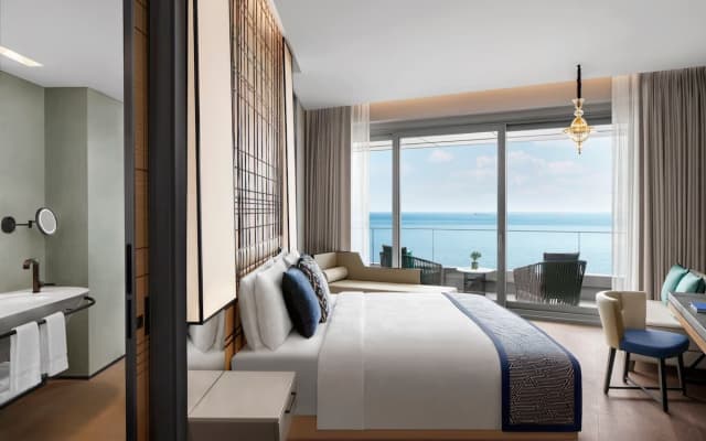 JW Marriott Hotel Istanbul Marmara Sea - photo 5