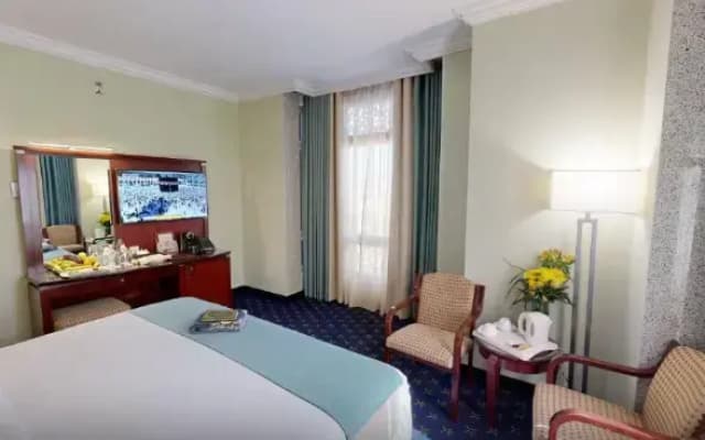 Leader Al Muna Kareem Hotel - photo 2