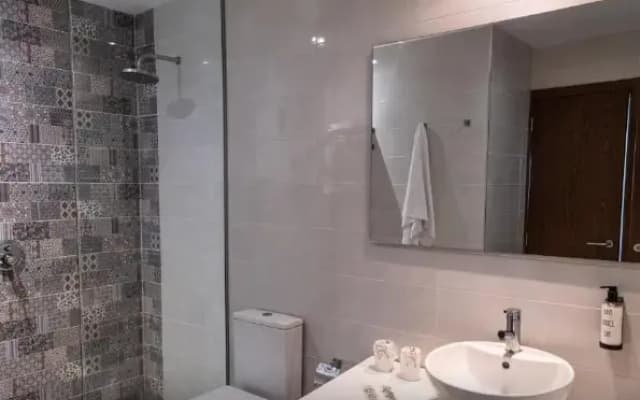 Hotel Adonis Plaza - photo 4