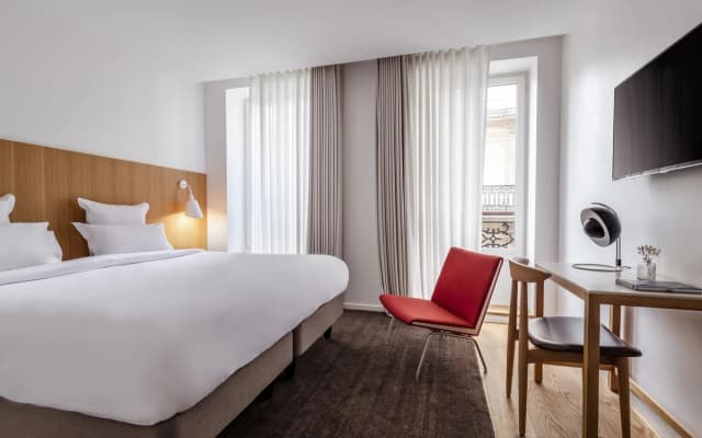 9Hotel Republique Hotel - photo 2