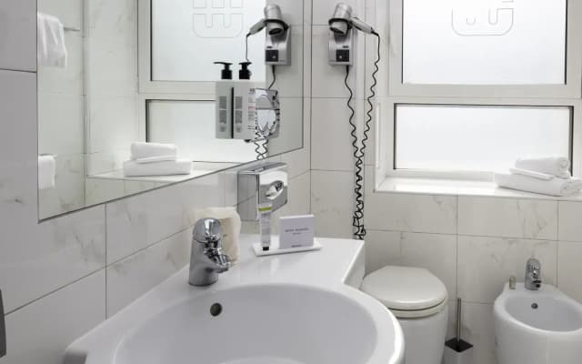 Best Western Hotel Madison - photo 3