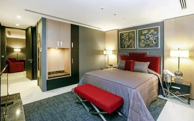 Mia City Hotel - photo 1