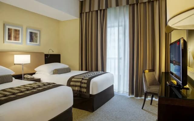 TIME Oak Hotel & Suites - photo 1