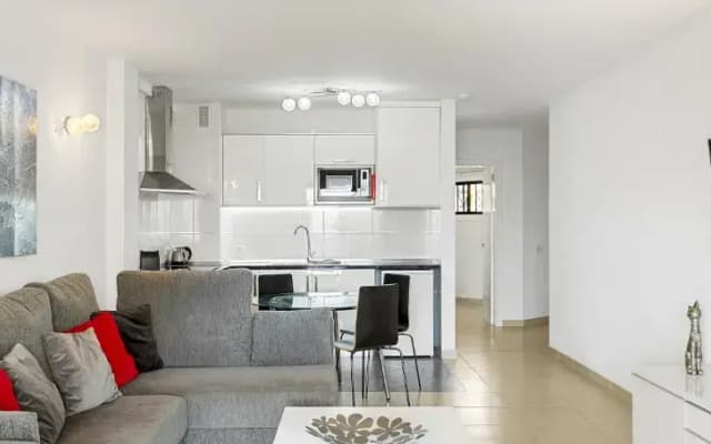 Paloma Beach Apartments - photo 18