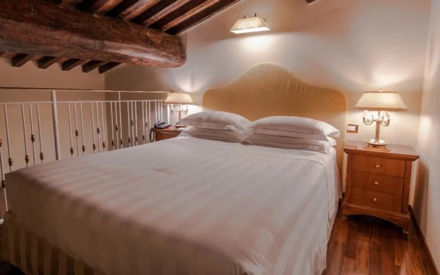 Golden Tower Hotel & Spa - photo 1