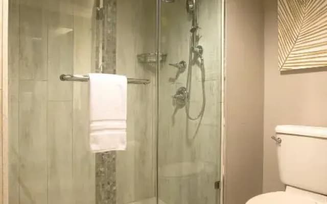 Loews Royal Pacific Resort at Universal Orlando - photo 4