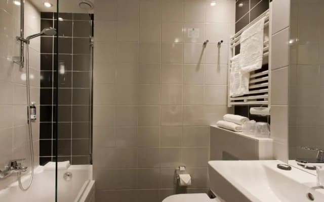 Hotel Libertel Gare de l'Est Francais - photo 4