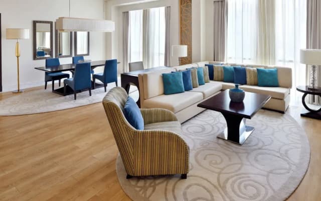 Marriott Hotel Al Jaddaf, Dubai - photo 4