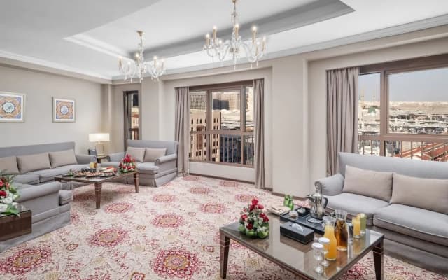 Millennium Taiba Hotel - photo 4