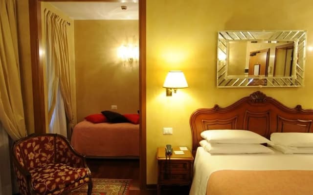Hotel Bisanzio - photo 1