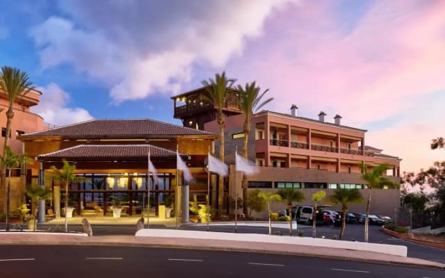Melia Jardines del Teide - photo 1