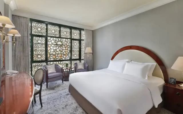 Madinah Hilton - photo 2