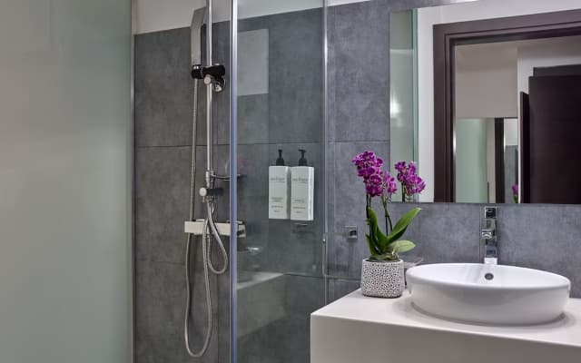 Breeze Boutique Hotel - photo 3