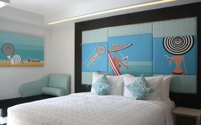 Hotel Clover Asoke - photo 7