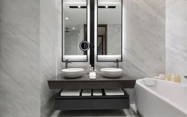 JW Marriott Hotel Istanbul Marmara Sea - photo 11